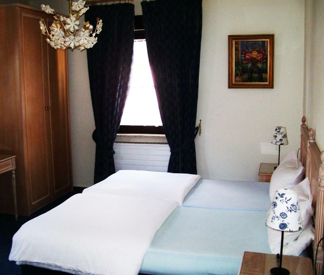 Wirtshaus Zum Wilddieb Bad Rappenau Εξωτερικό φωτογραφία